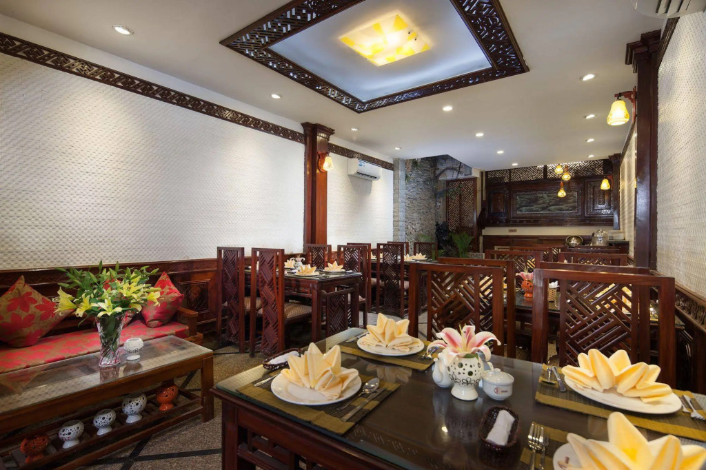 Sena Boutique Hotel & Travel