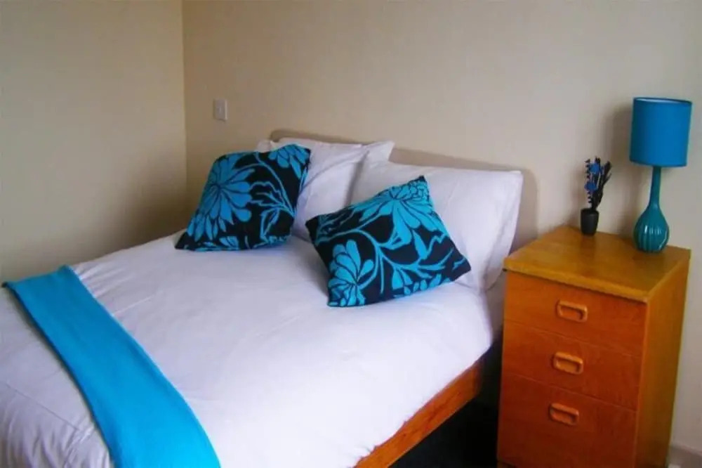 Almond House Lodge
