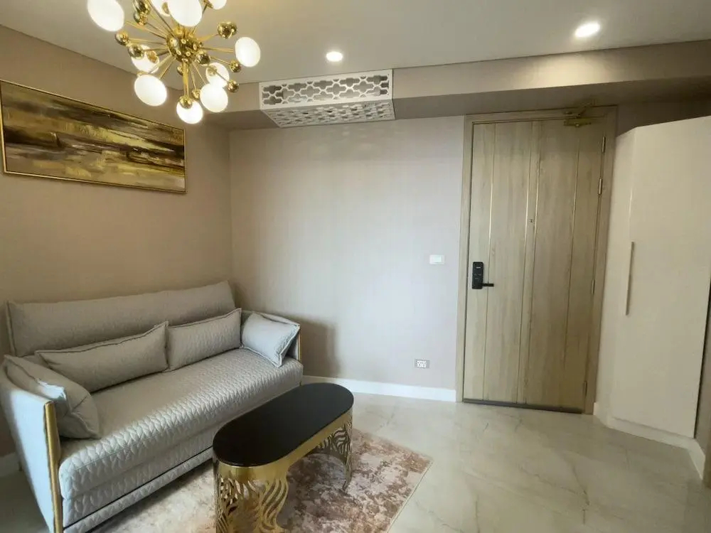 Copacabana Beach Jomtien 科帕卡巴纳海乔木提安海滩毗邻乔木提安夜市