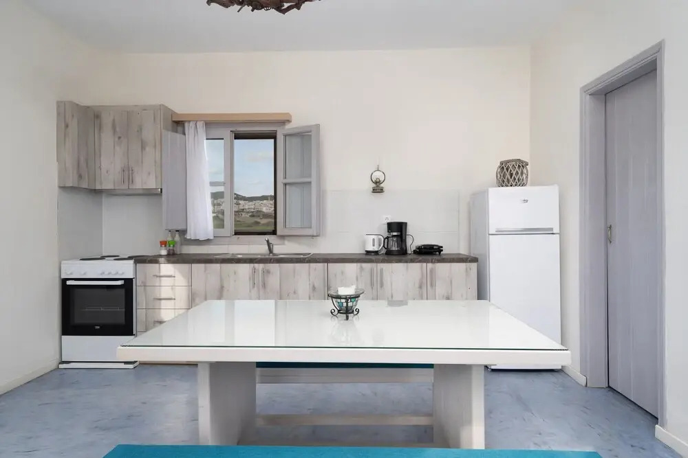 Kapeli Suites