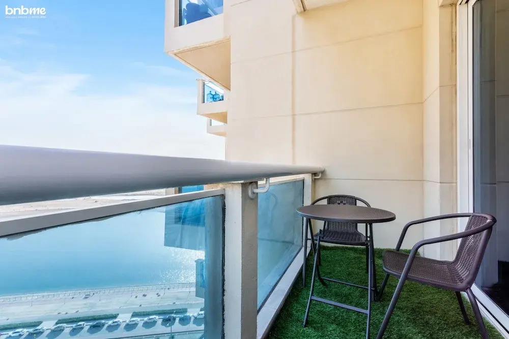 St-Lago Vista Tower-1412 by bnbme homes