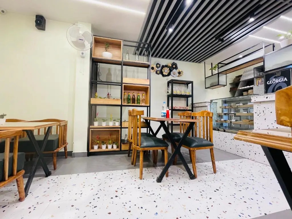 Moti Mahal Inn