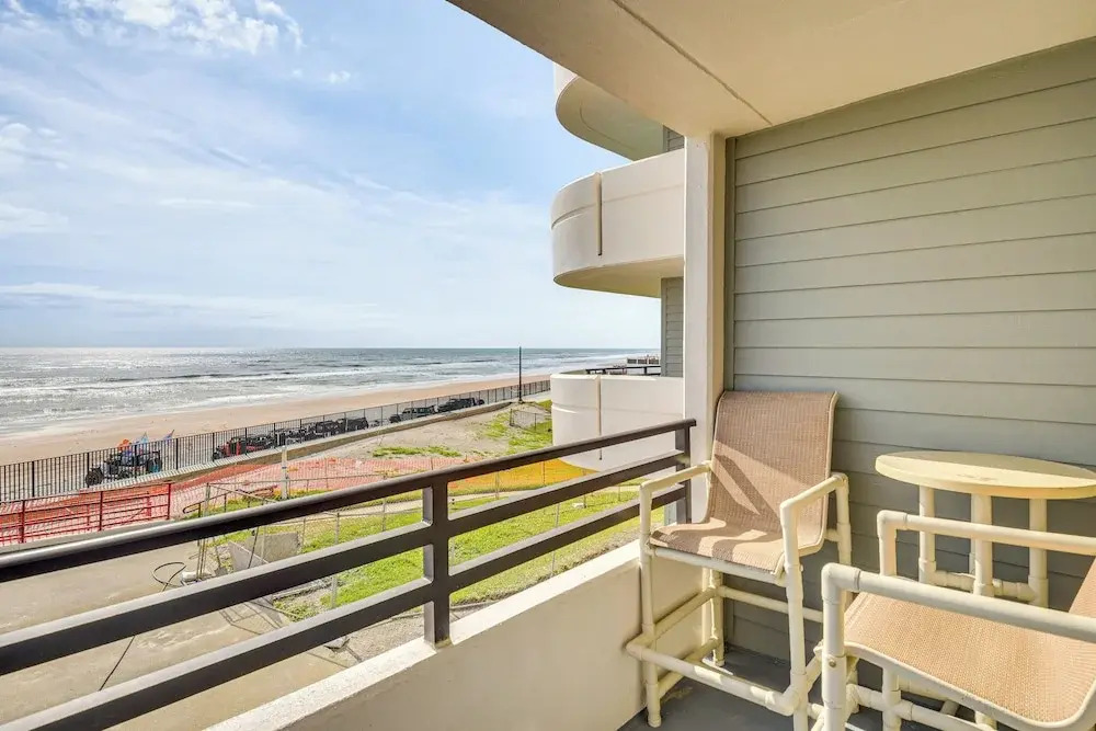 Ocean-view Getaway! Family Condo in Daytona Beach