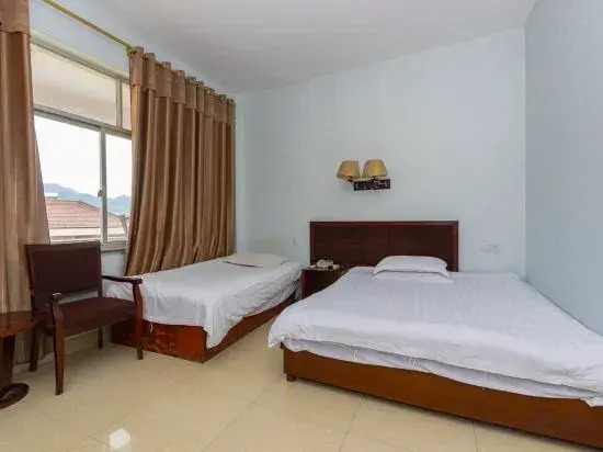 Tongfu Hotel (Hengdian Film and Television City)