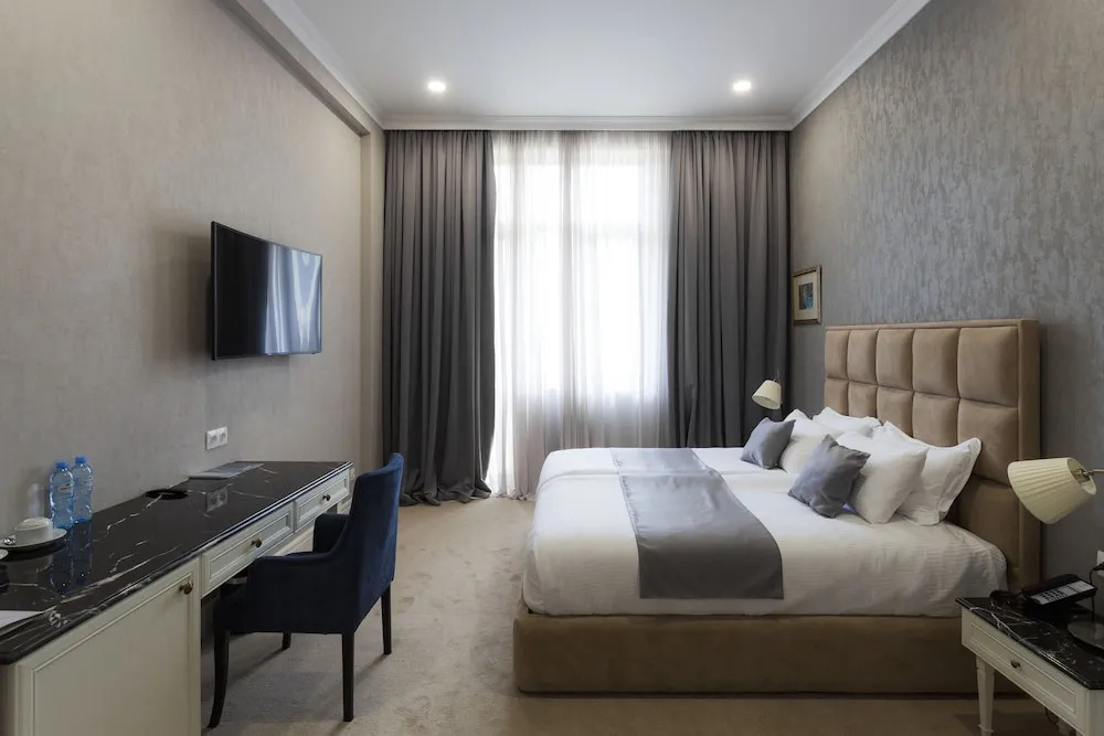 Lifferent Hotel  Spa