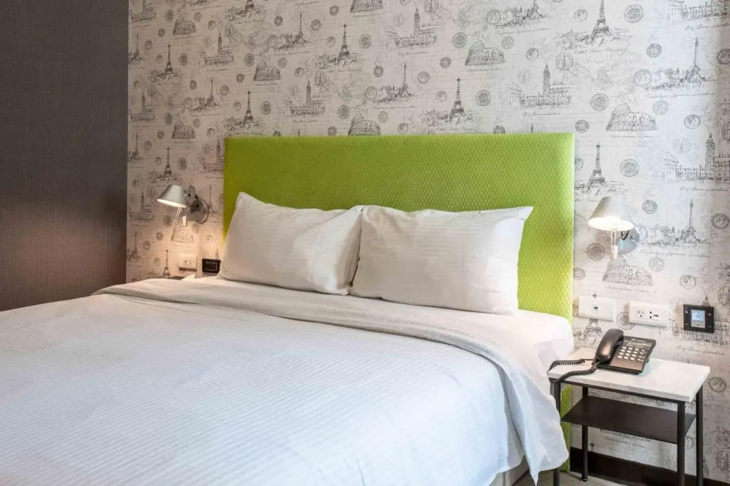 Shuang Mei Tong Hotel
