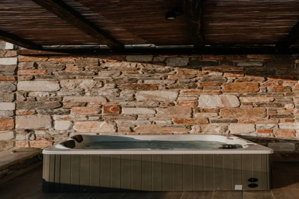 ONYM Curated Villas