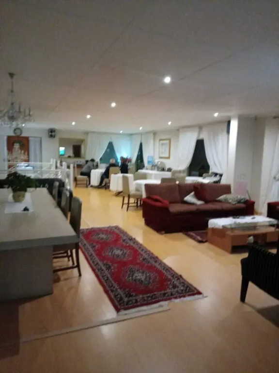 Beautiful House Fully up for Rental