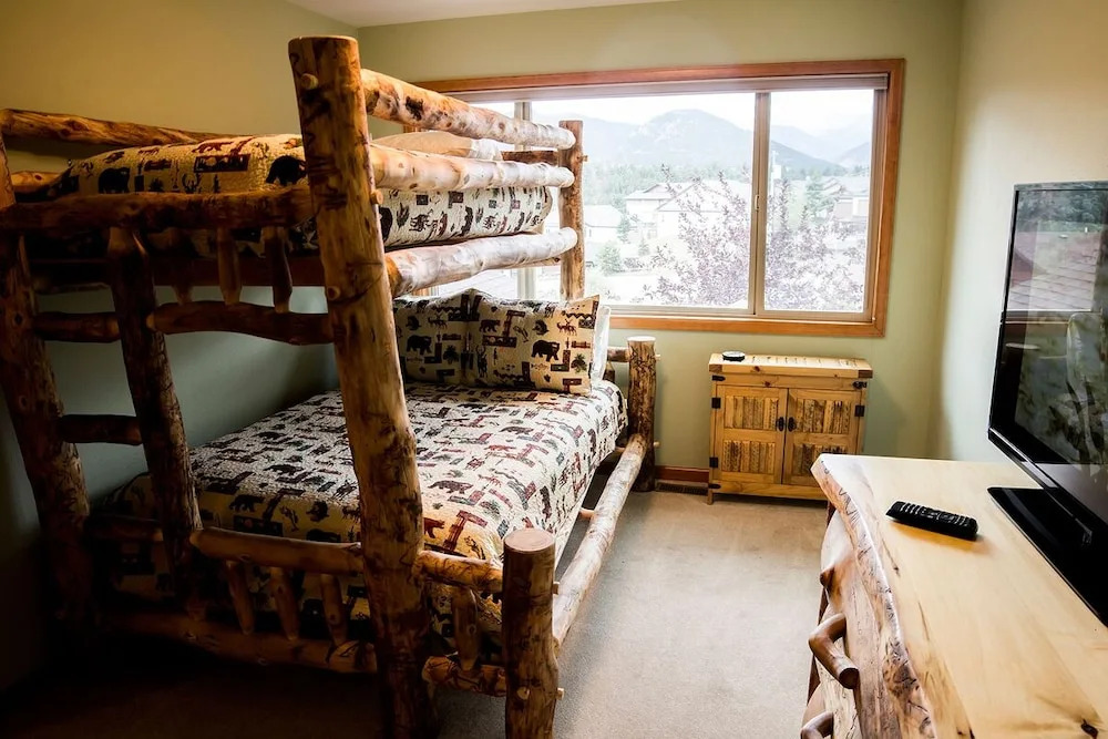Virginia Home by Rocky Mountain Resorts