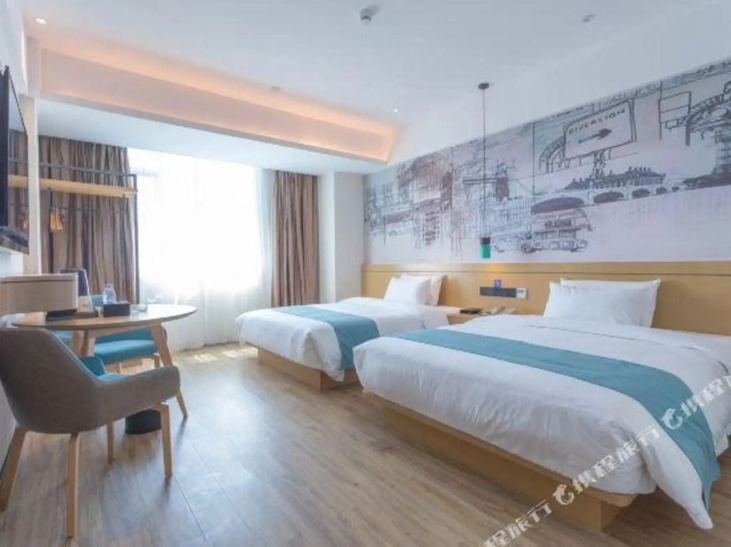 Yeste Hotel