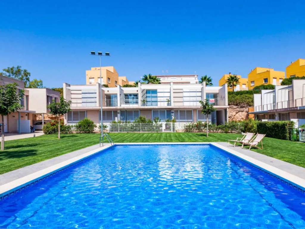 House Xaloc Lampolla