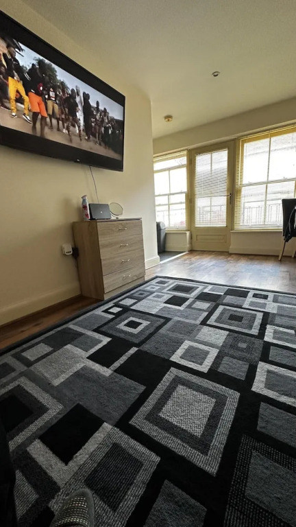 Ground Floor 2-bed Apartment in Colchester