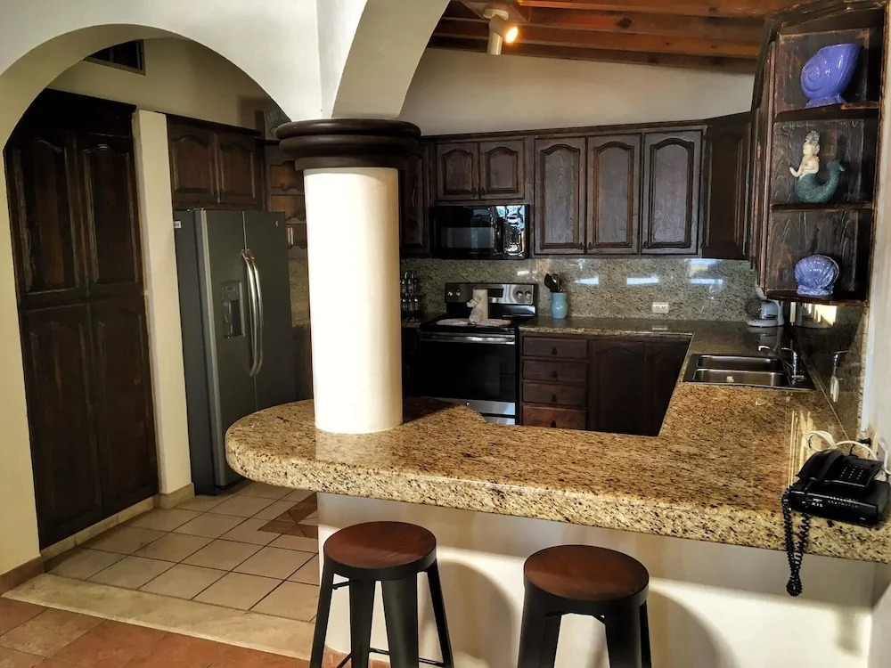 Villa 2 - 3 Br Home