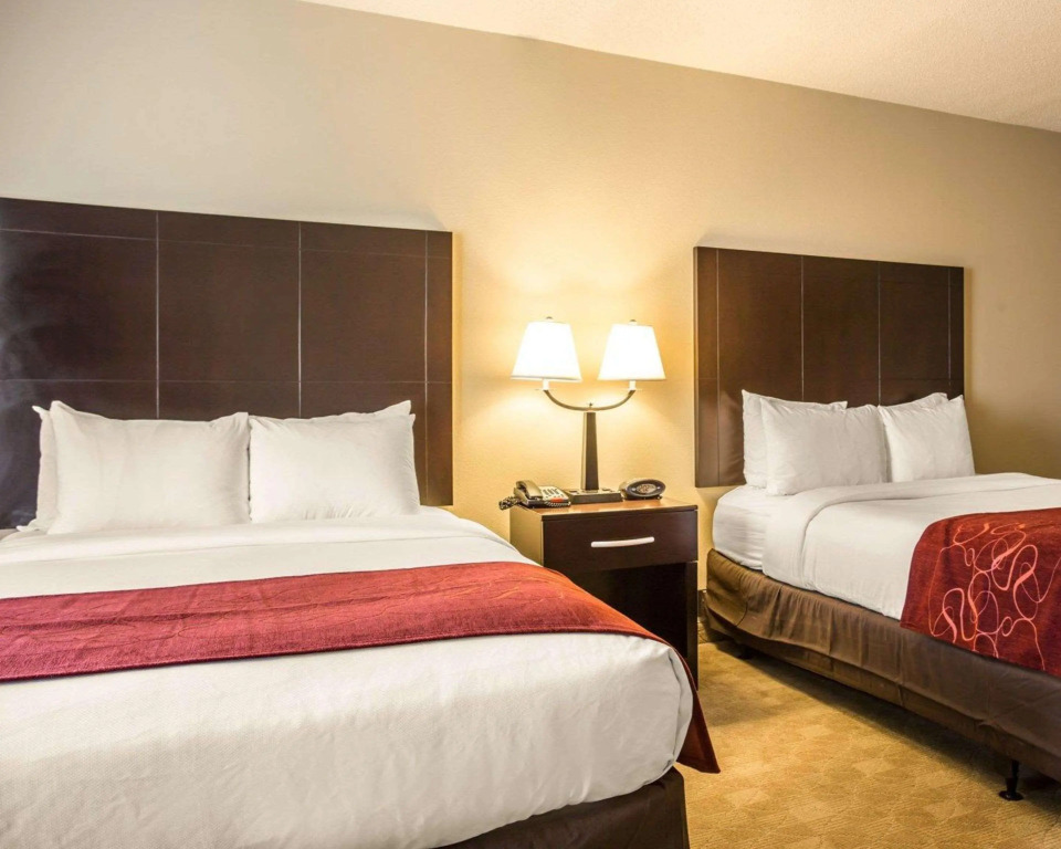 Comfort Suites Huntersville near Lake Norman