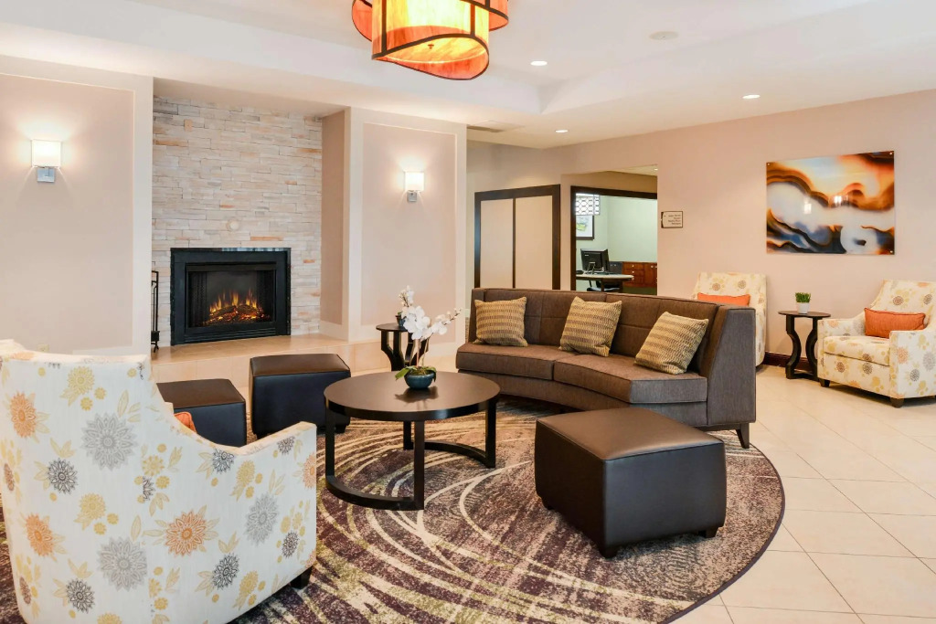 Homewood Suites by Hilton Fresno