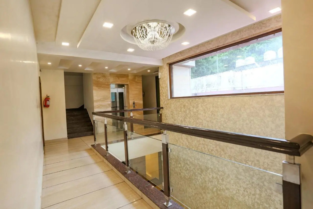 FabHotel Winterline Inn