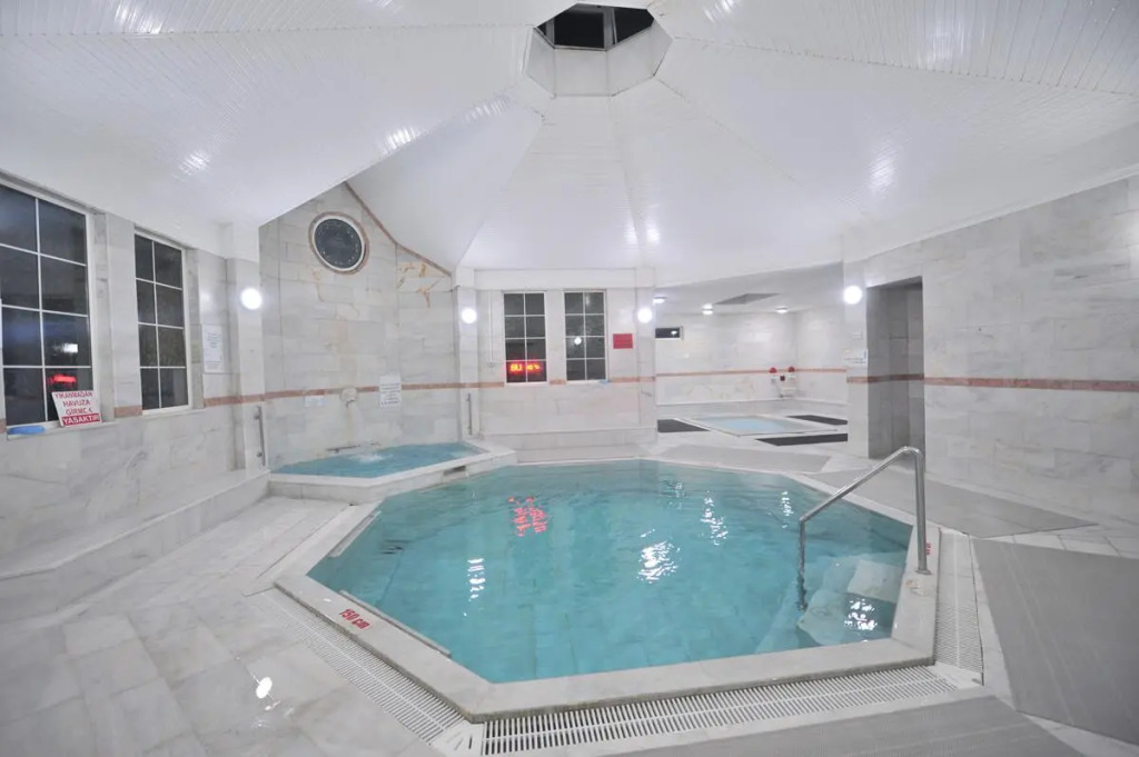 Asiyan Otel