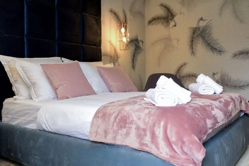 The Lion Rooms