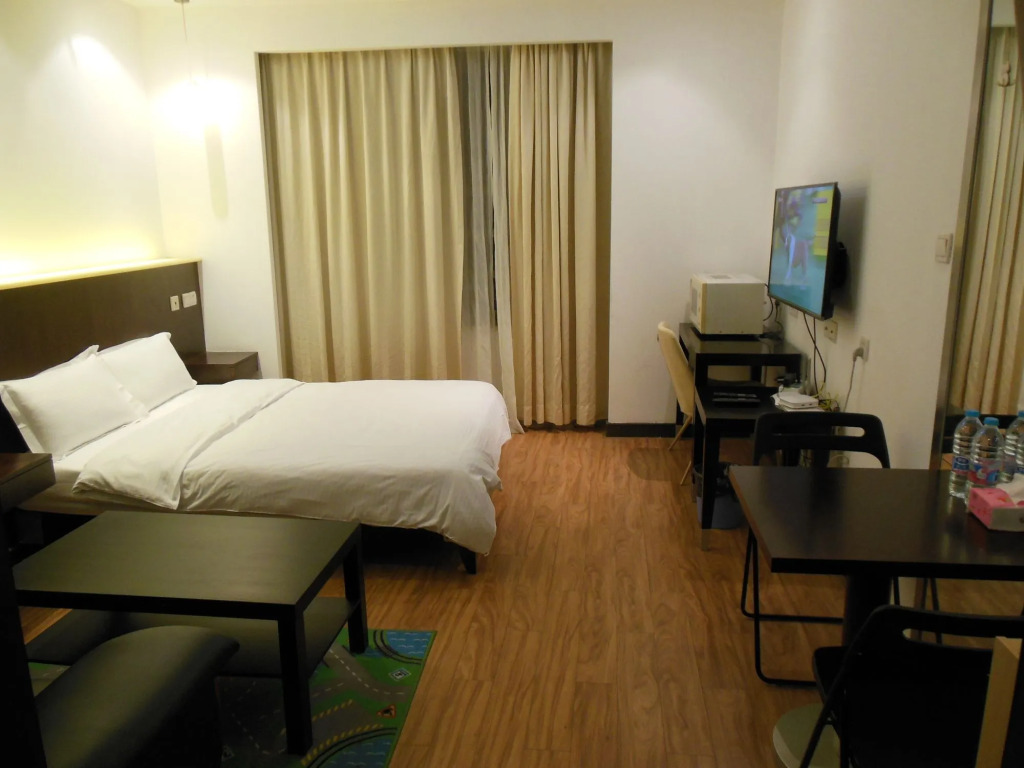 Shanghai Morden Universe Hotel Apartment