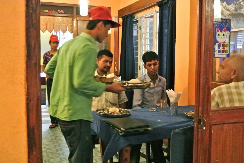 Shree Lal Inn
