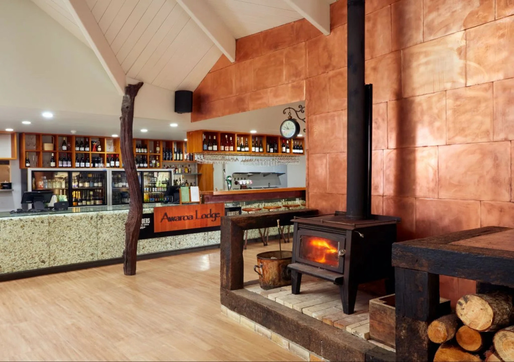 Awaroa Lodge