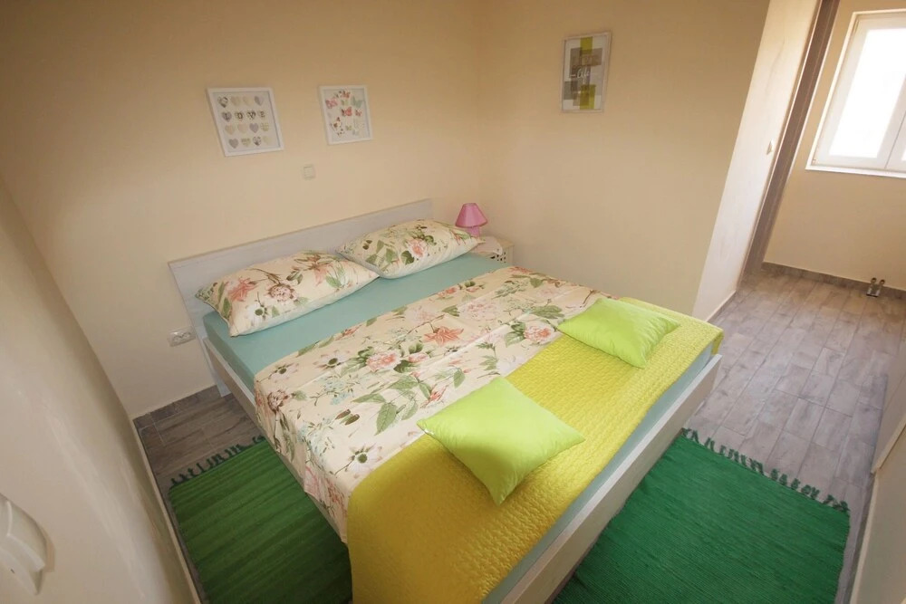 Apartment Rustica With 2 Bedrooms