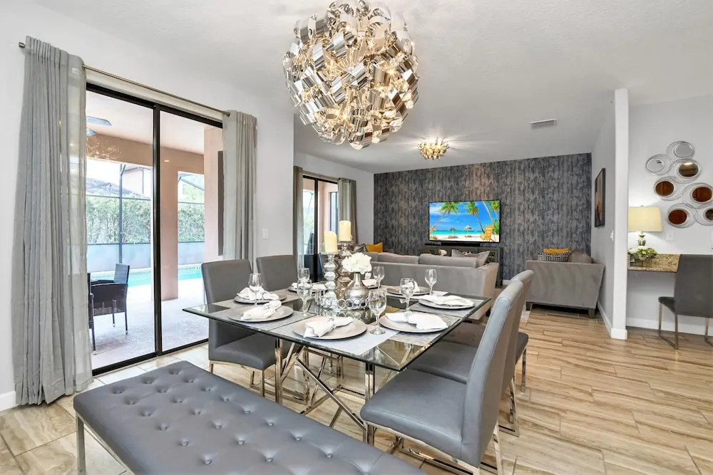 5421 Solterra Circle