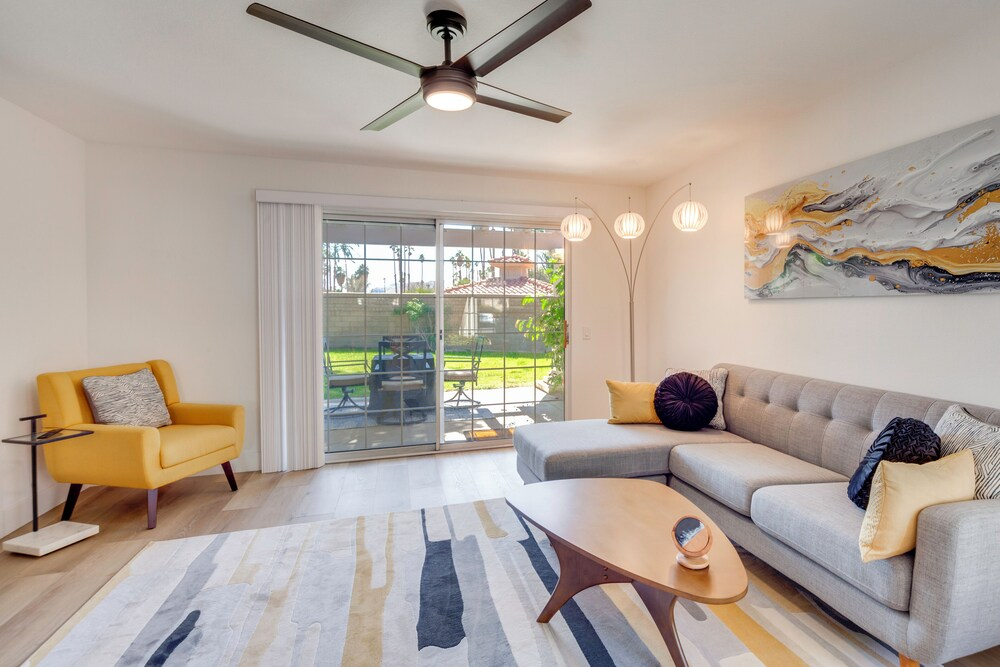 Patio & Pool Access! Mtn-view Palm Springs Escape