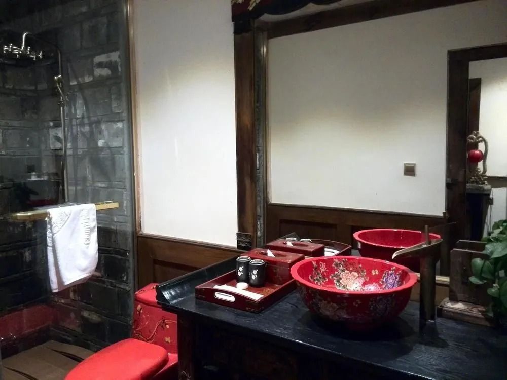 Chunxi Fang Old Chengdu Inn