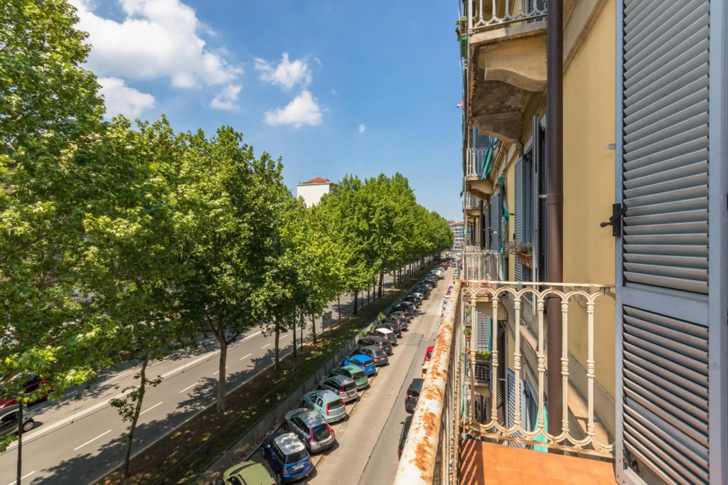Sunny Apartment by Wonderful Italy