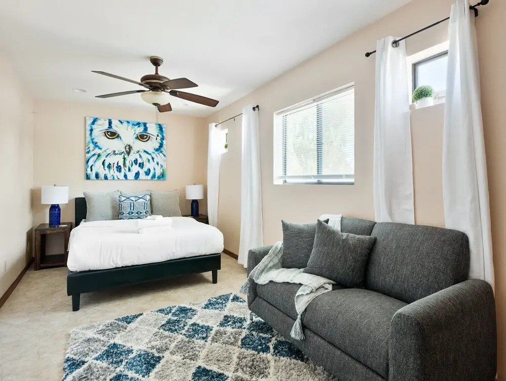 Luxe-paradise Palace-pool-spa-guest House & More!