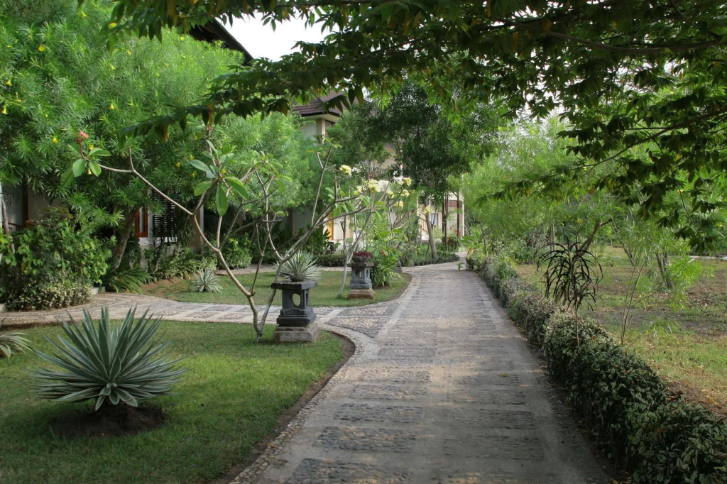 Puri Sari Beach Hotel