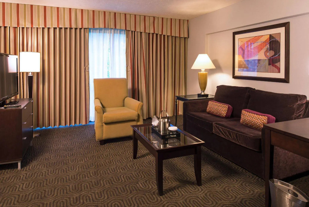 Hilton Suites Brentwood