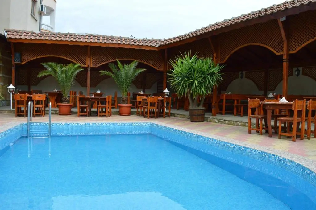 Hotel Eos
