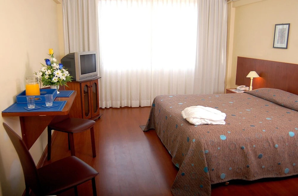 Imperio Suites