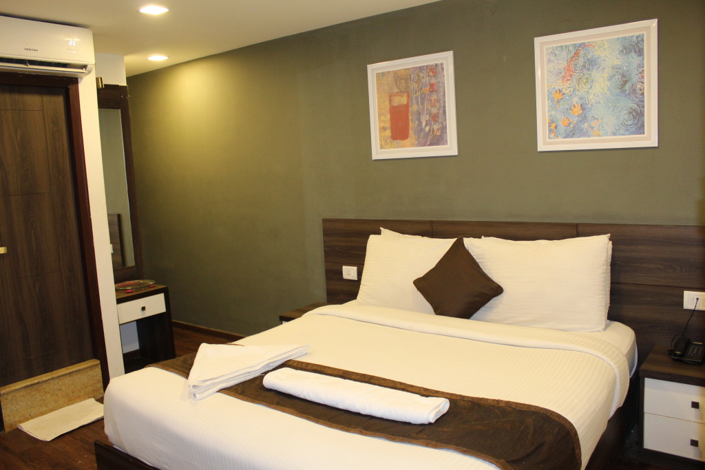 Hotel Royal Inn - Electronic City