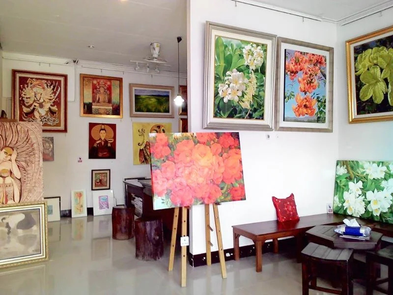 Jangmuang Gallery House