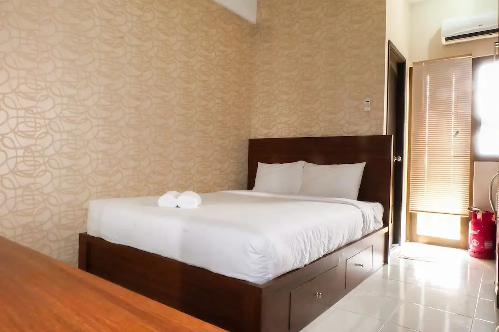 Best Studio 25 Kebagusan City Apartment