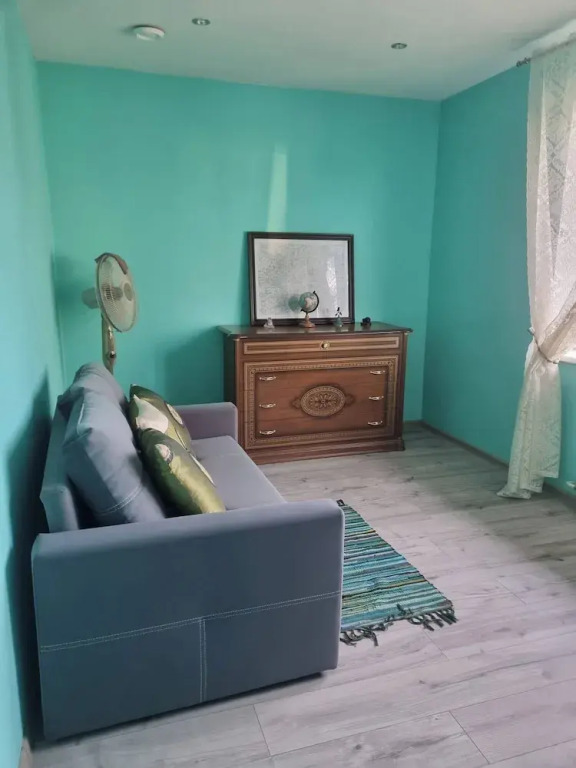 Serene 4-bedroom House Rental in Historic Rīga
