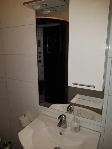 Apartman 4 kilometar to city centar