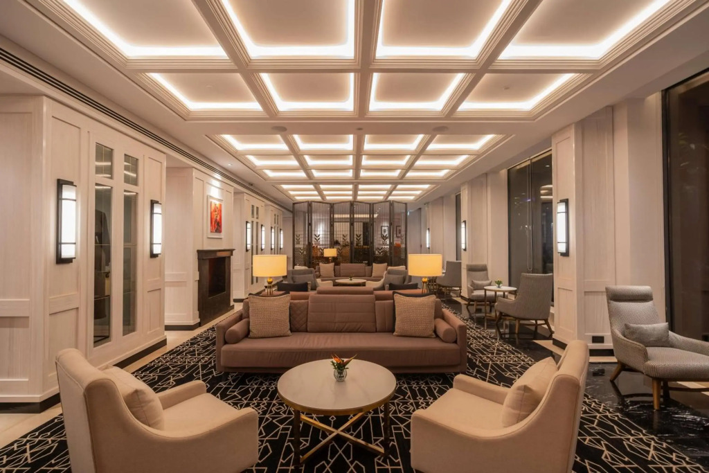 Отель Kwetu Nairobi Curio Collection By Hilton