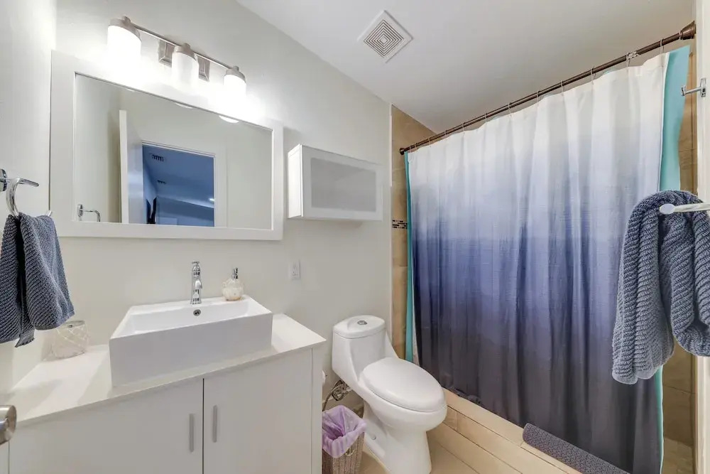 3 Mi to Beach: Pet friendly Fort Lauderdale Home