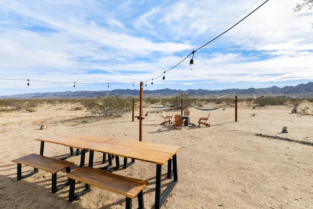 Mojave Ranch - Hot Tub, Fire Pit, Dark Skies And Desert Views! 2 Bedroom Home by RedAwning