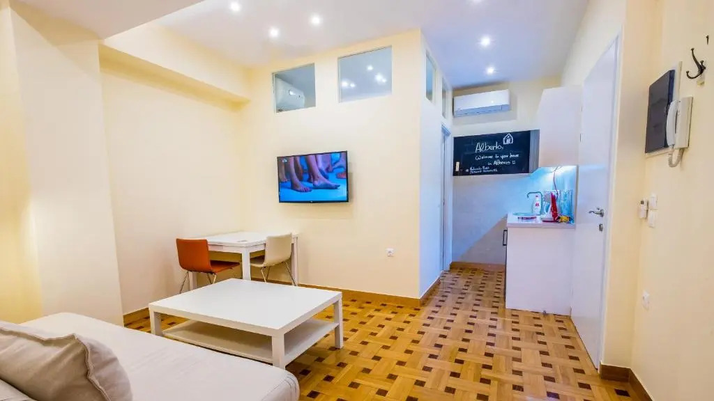 Kolonaki Suites by Olala Homes