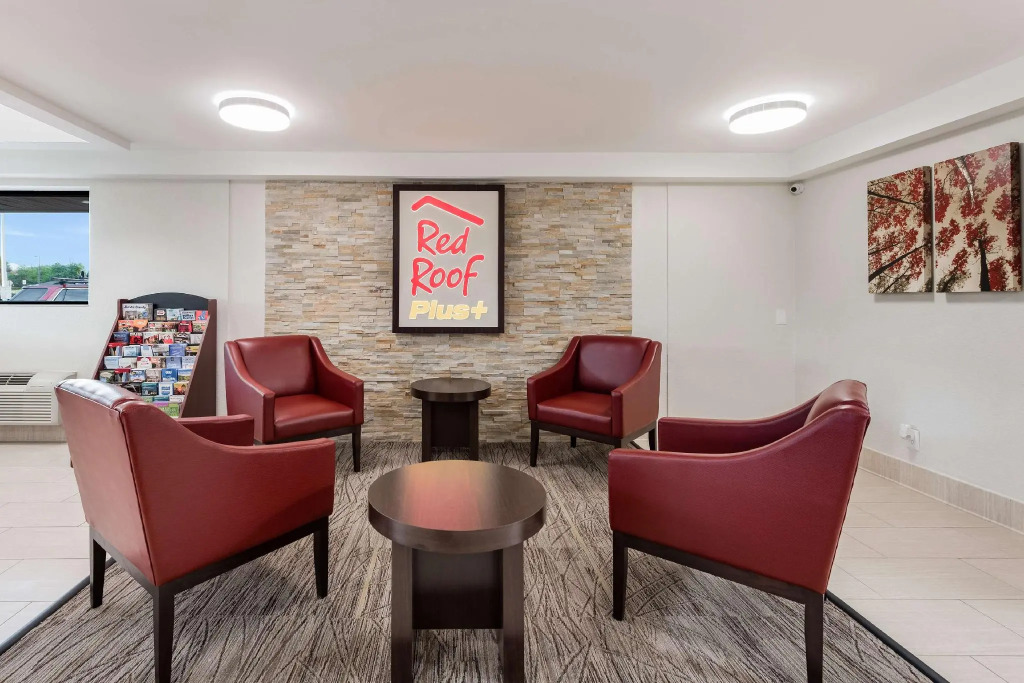 Red Roof Inn PLUS+ Columbus - Worthington