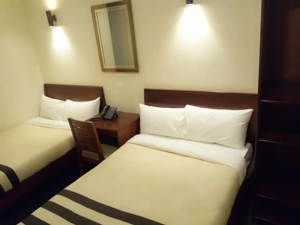 Shangri-La Fortune Hotel