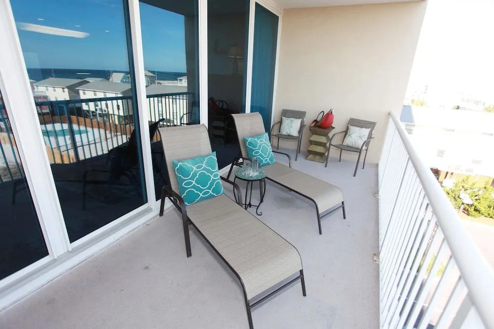 Sanibel 406