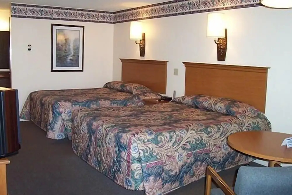 Thunderbird Motel