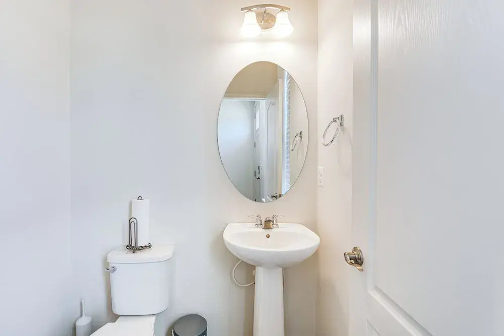 5 Mi to Bethany Beach: Resort-style Gem w/ Pools!