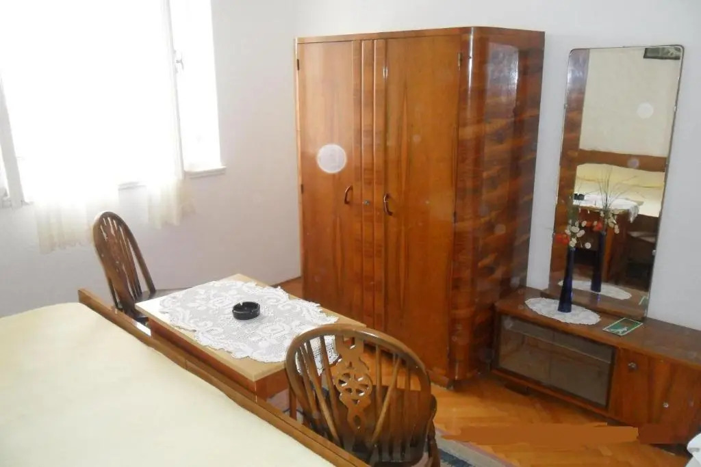 Rooms Liva - 60m from the sea